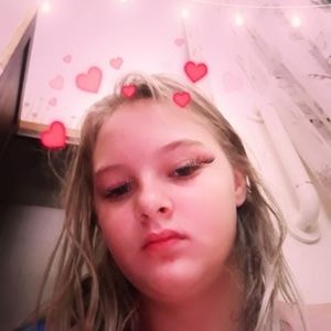 Meet your Posher, Sandy